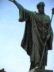 statue in town square clermont ferrand