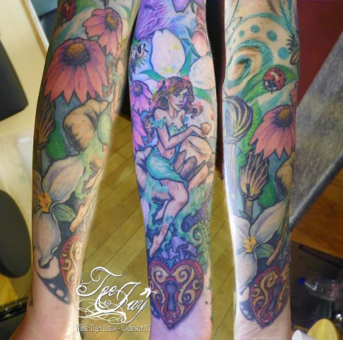 girlie sleeve tattoo
