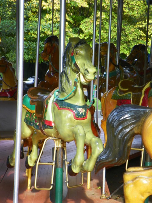 plae green horse carousel