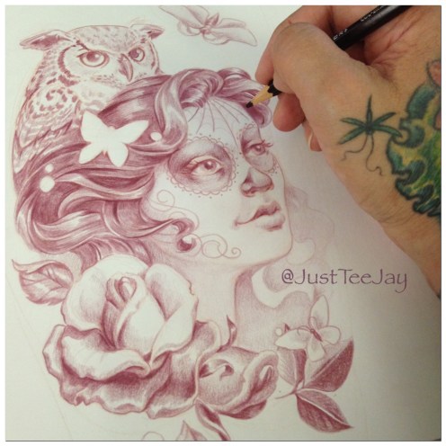 drawing sugar skull face with owl