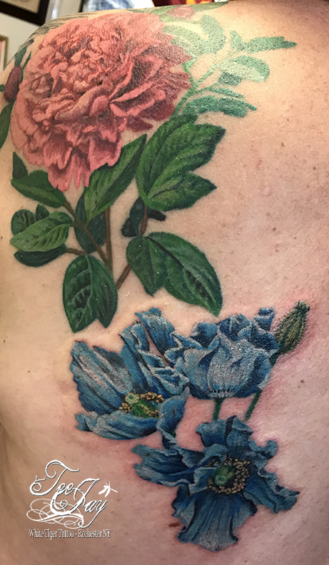 realistic flower tattoo